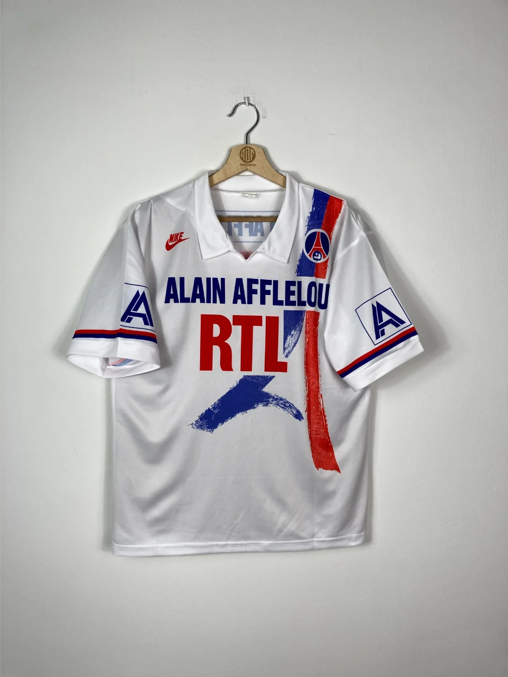 Paris Saint-Germain 1990-91 Away
