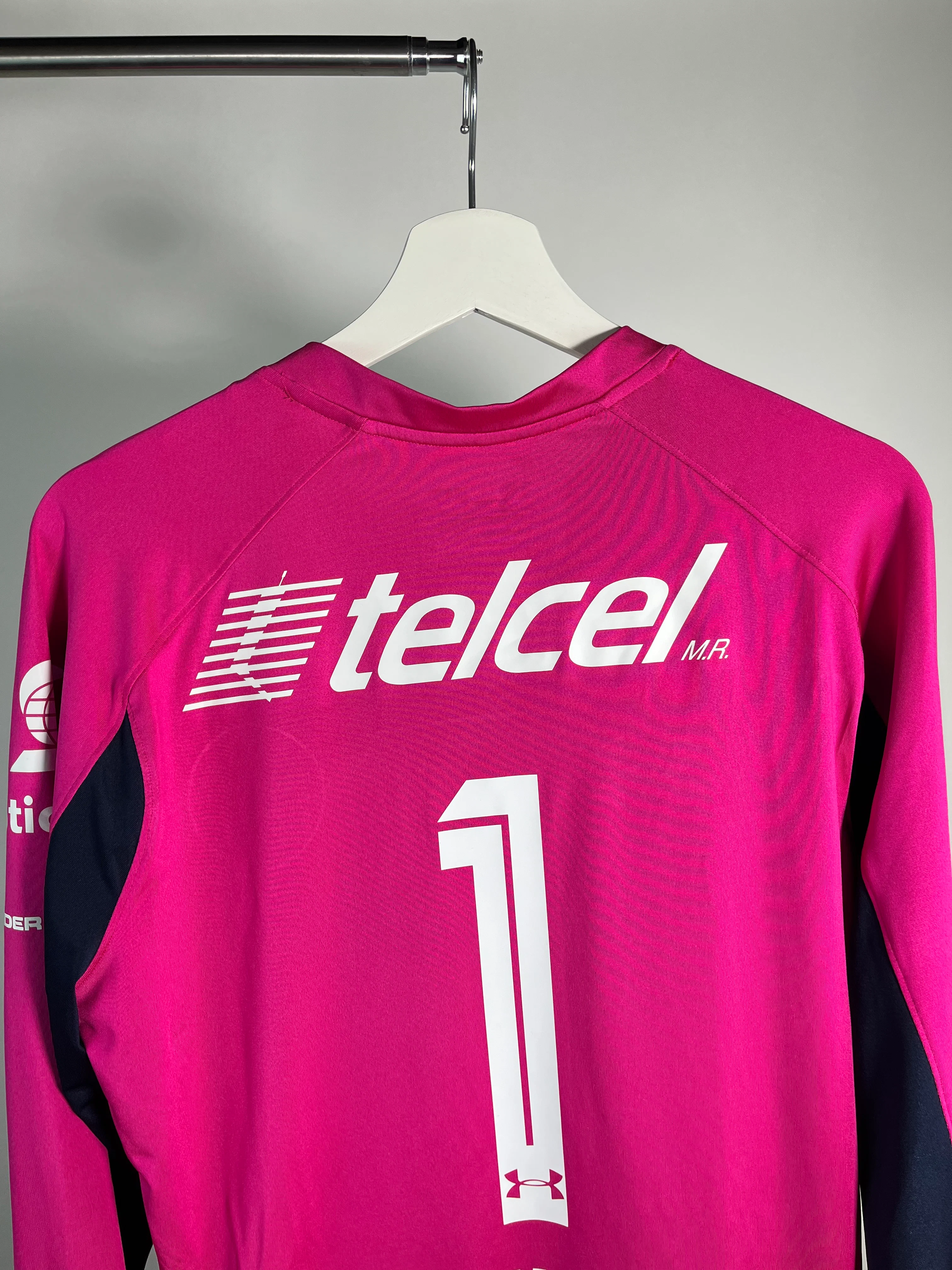 Cruz Azul 2015-16 Gk