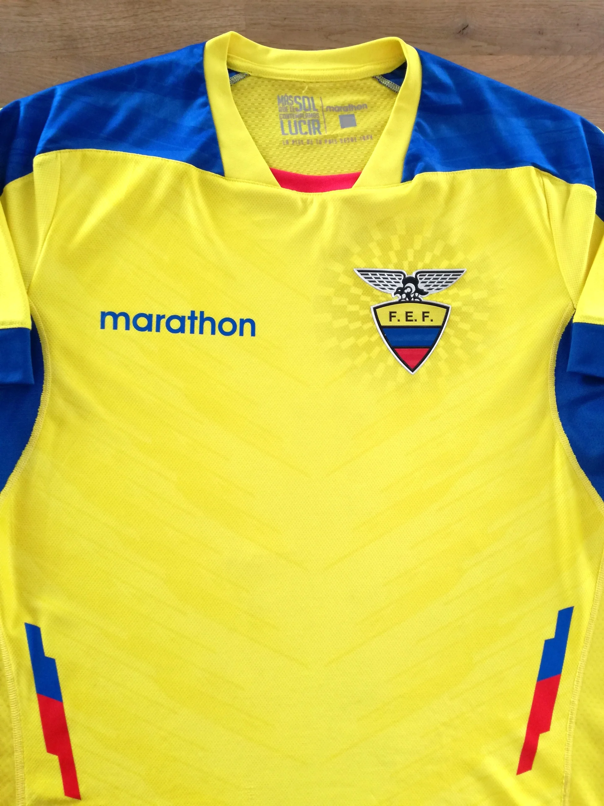 Ecuador 2014-15 Special