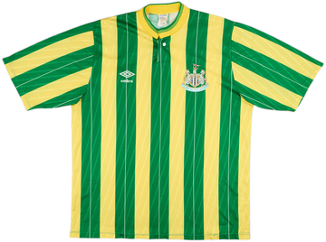 Newcastle 1988-89 Away
