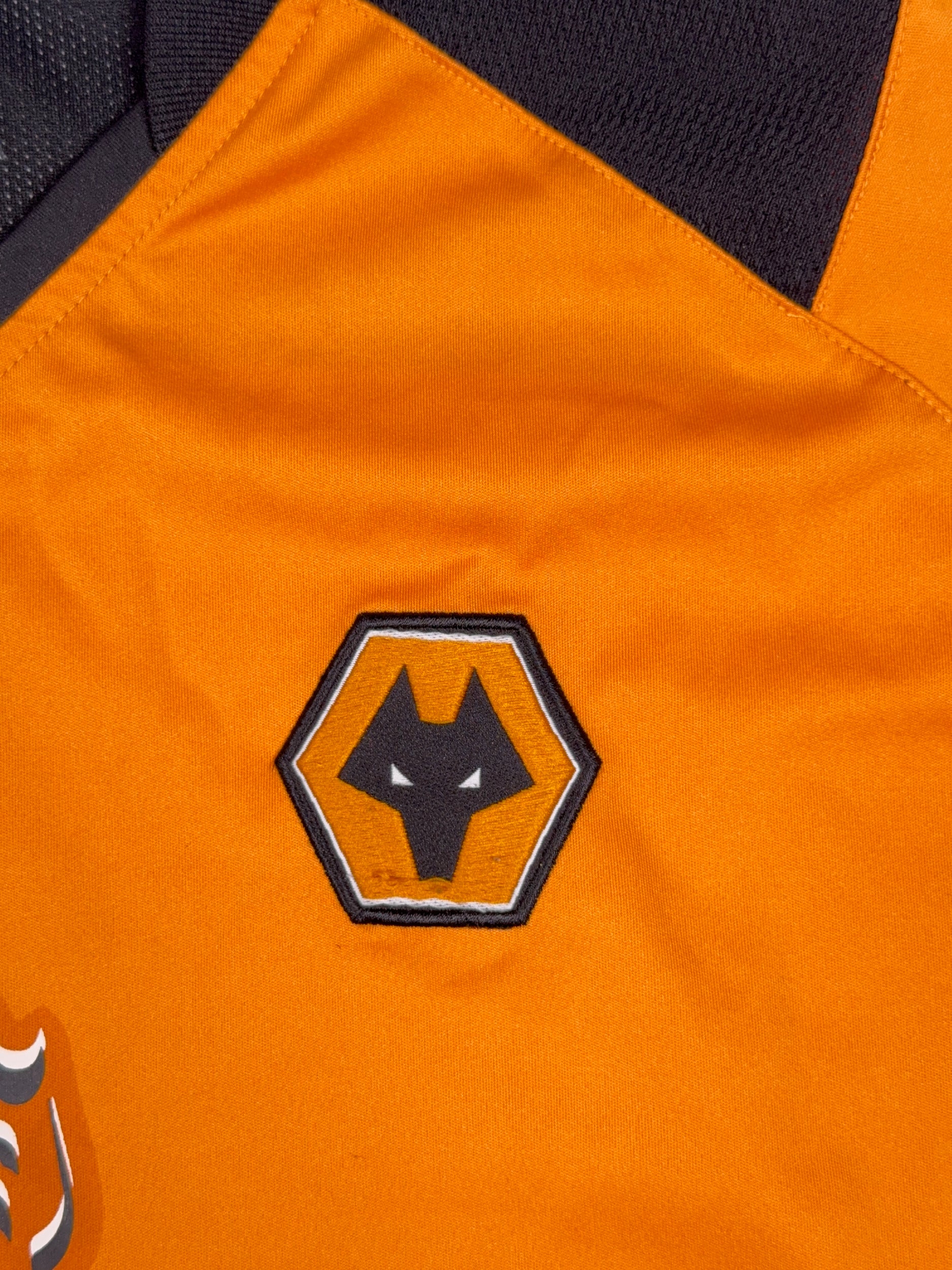 Wolves 2004-06 Home