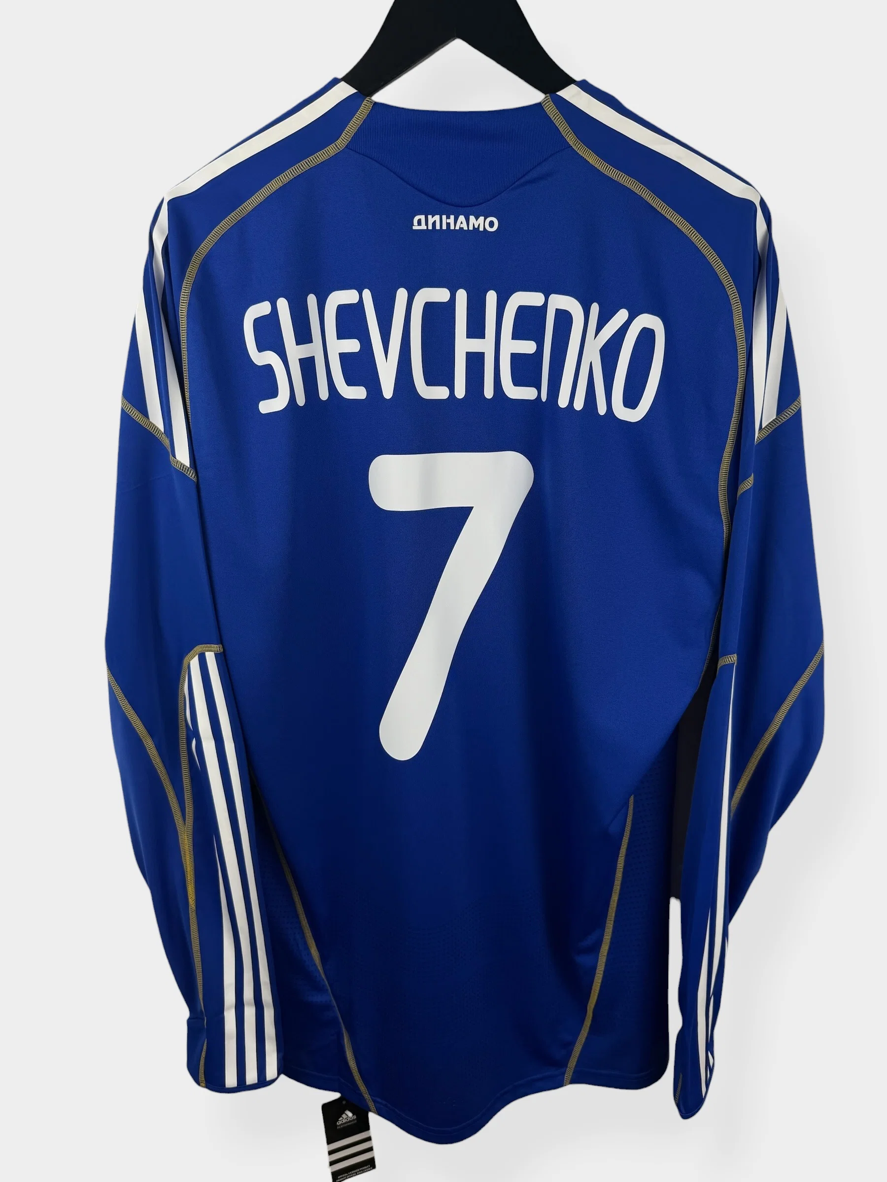 Dynamo Kyiv 2010-11 Away