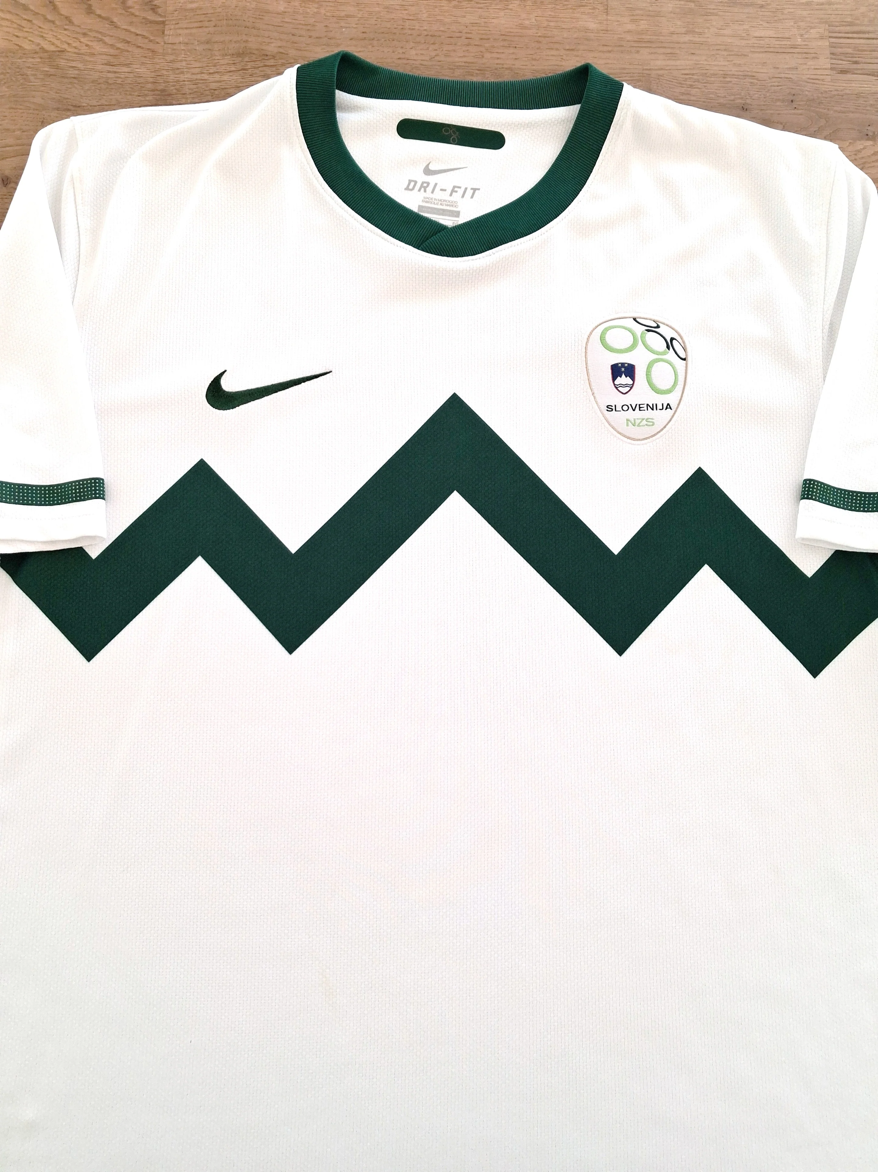 Slovenia 2010-11 Home
