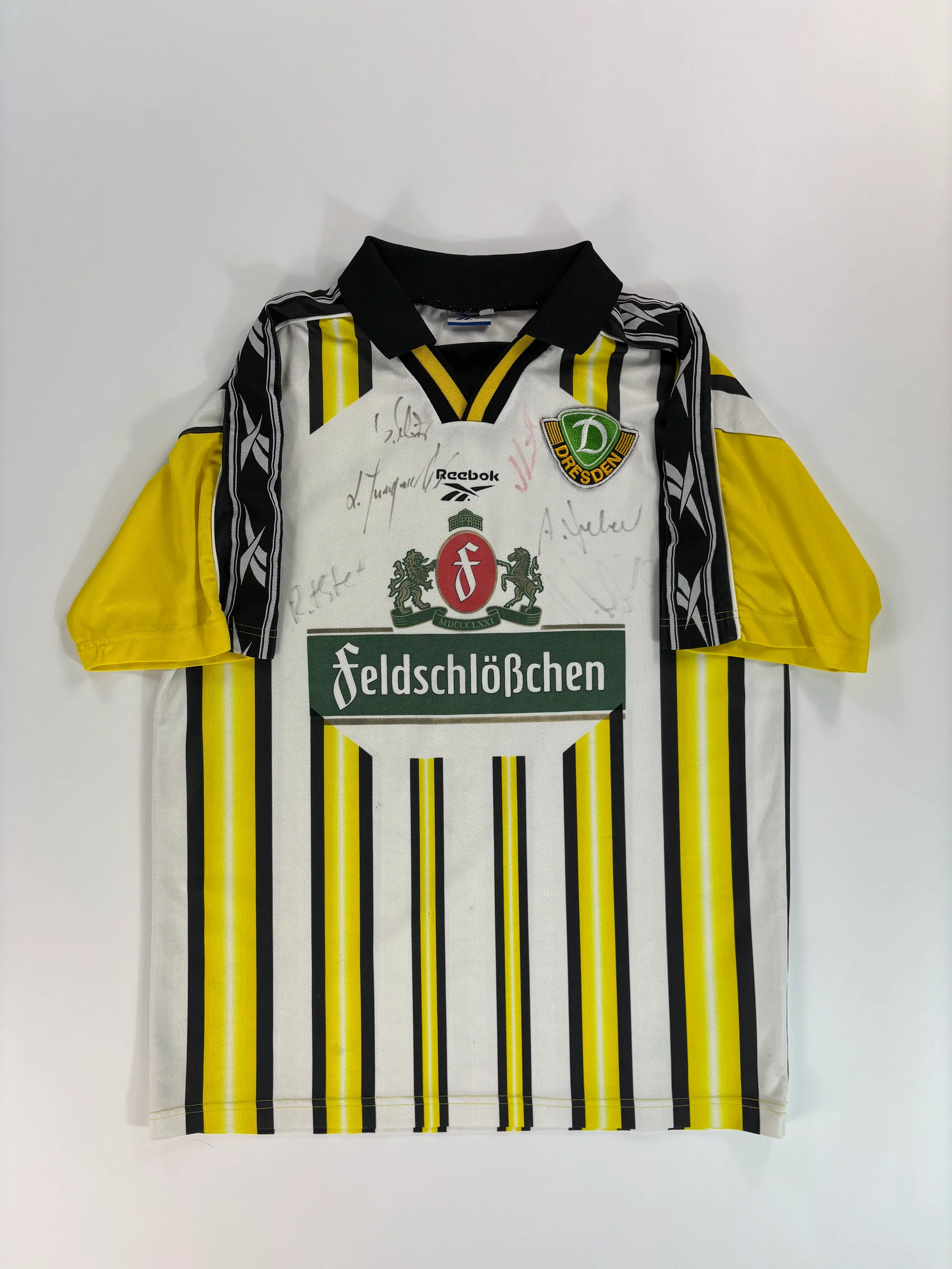 Dynamo Dresden 1998-99 Home