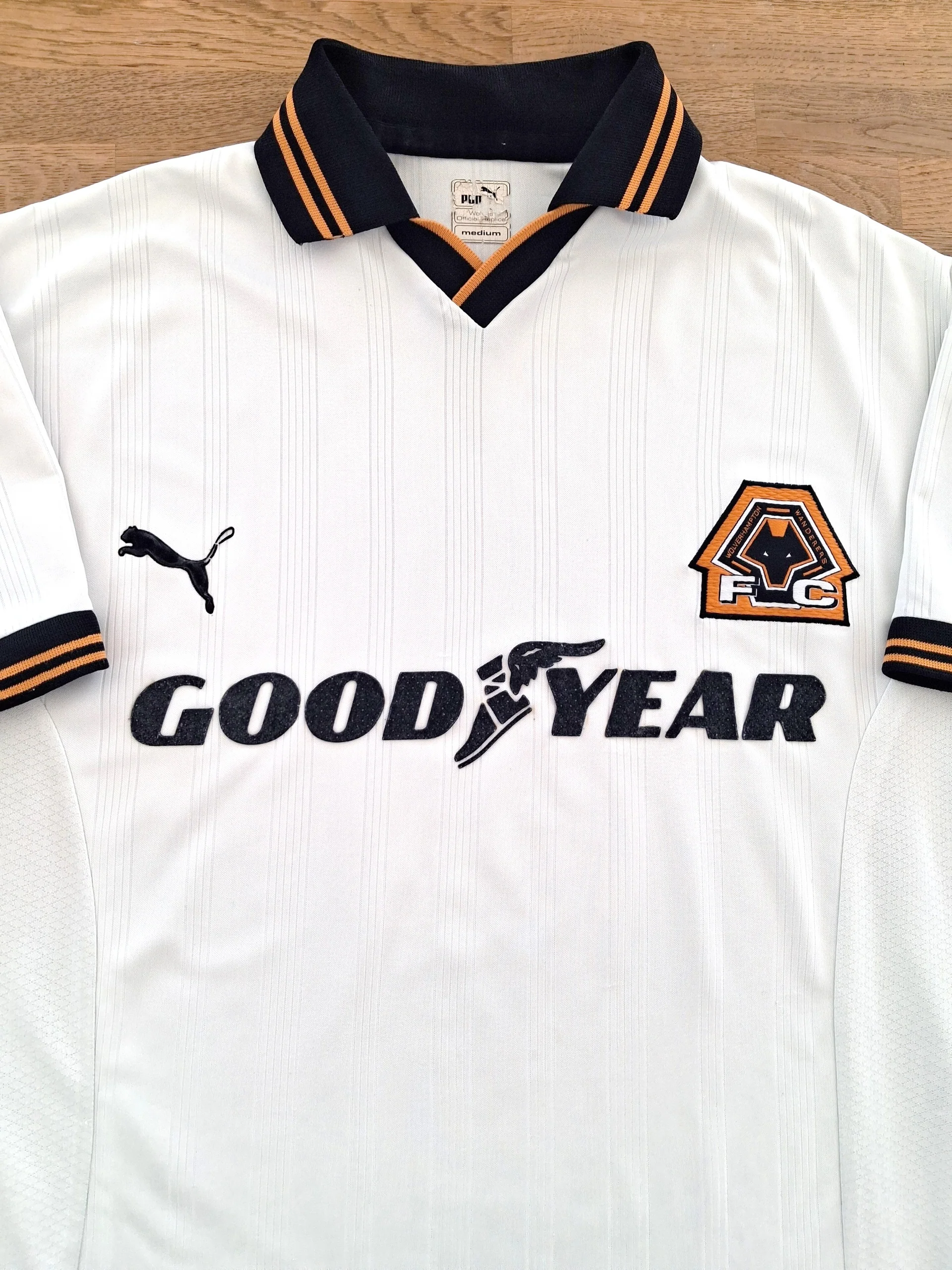 Wolverhampton Wanderers 1999-00 Away