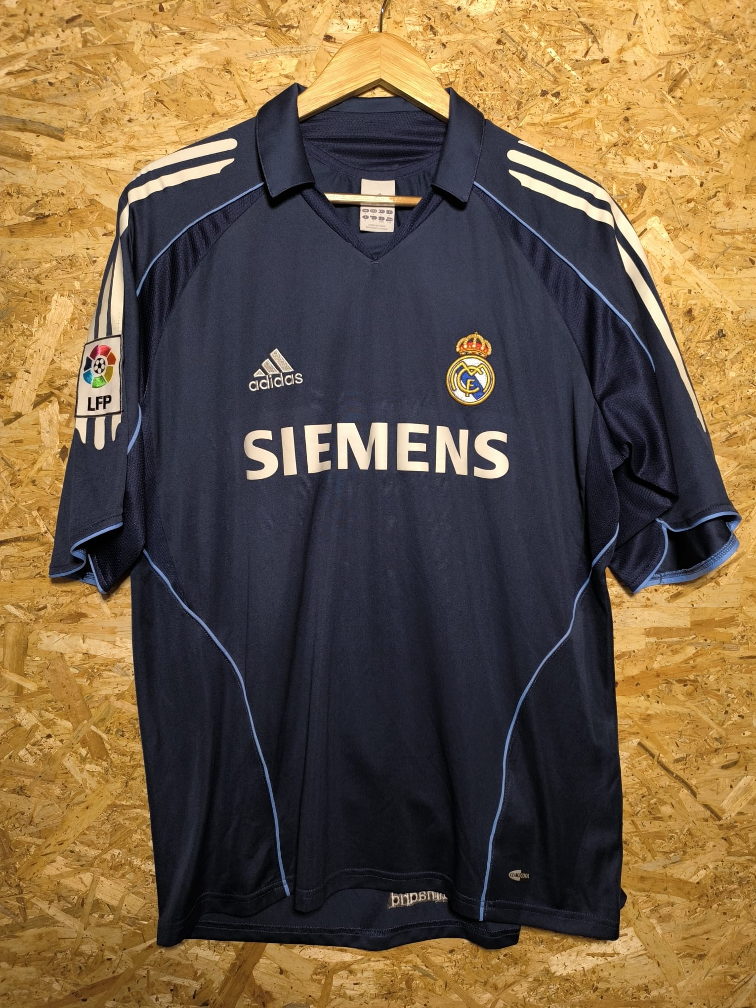Real Madrid 2005 Away