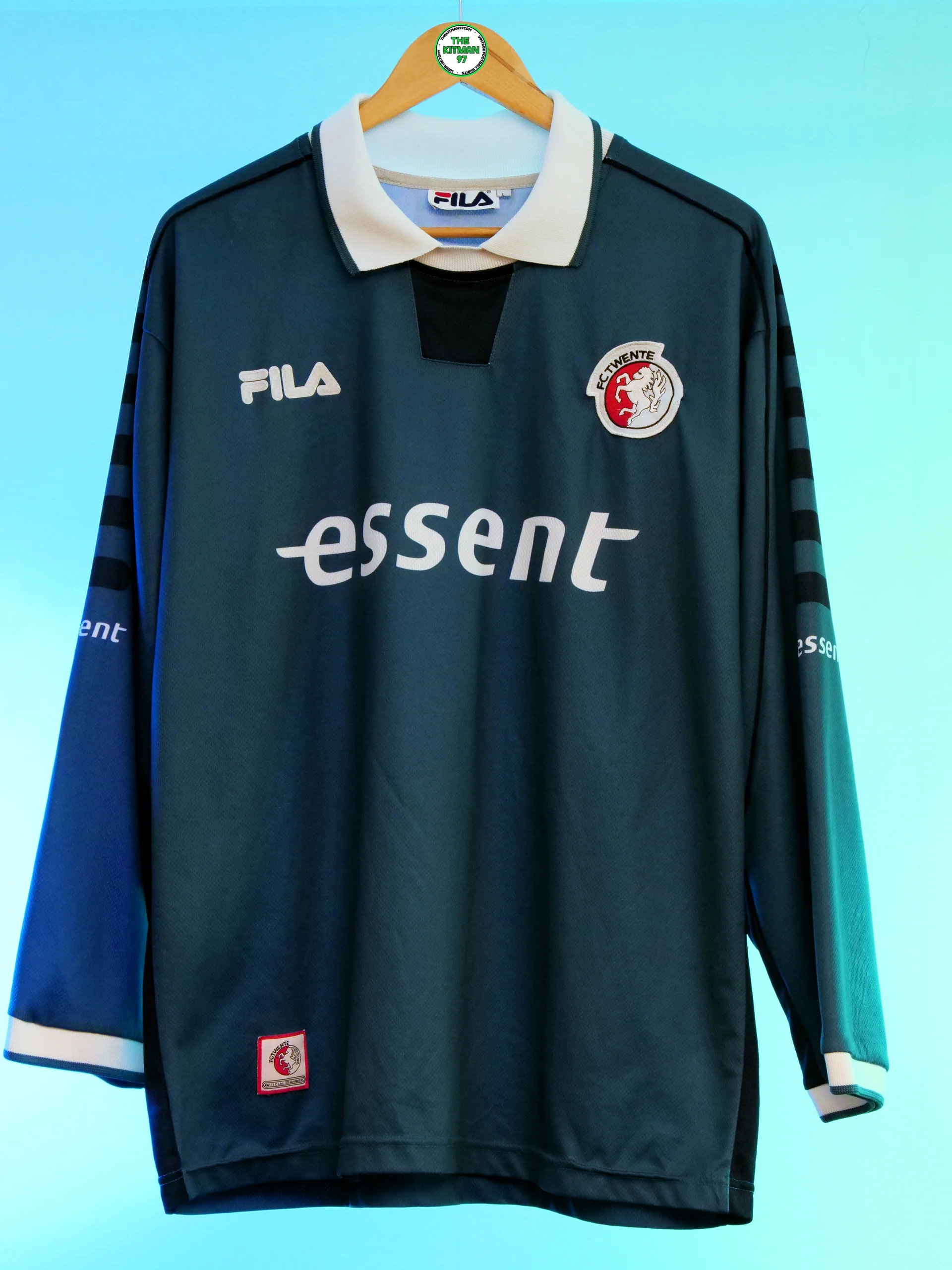 FC Twente 2000-01 Away