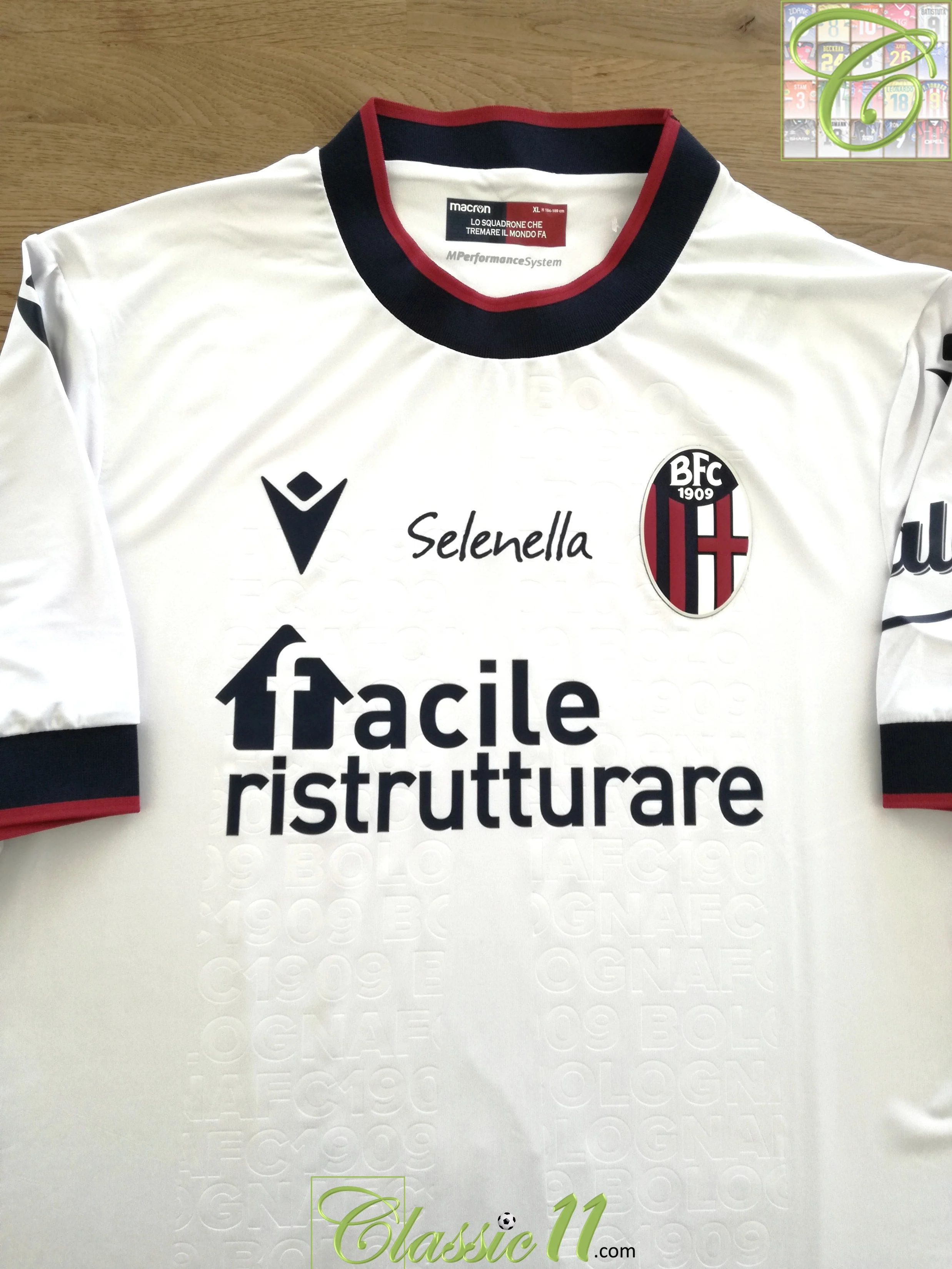 Bologna 2021-22 Away