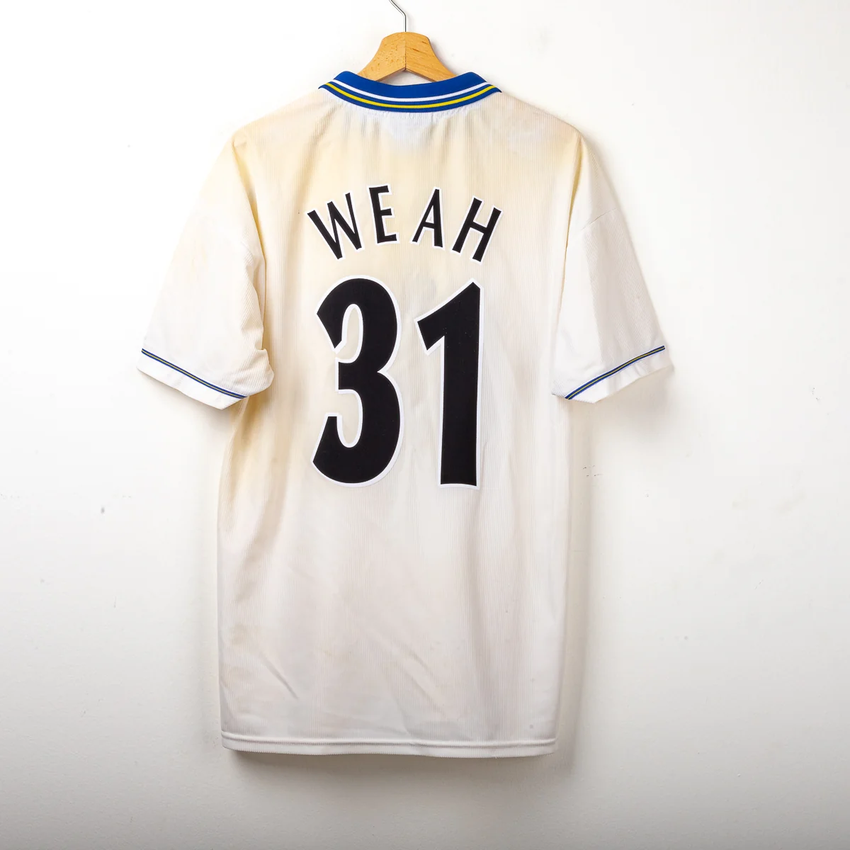 Chelsea 1999-00 Away