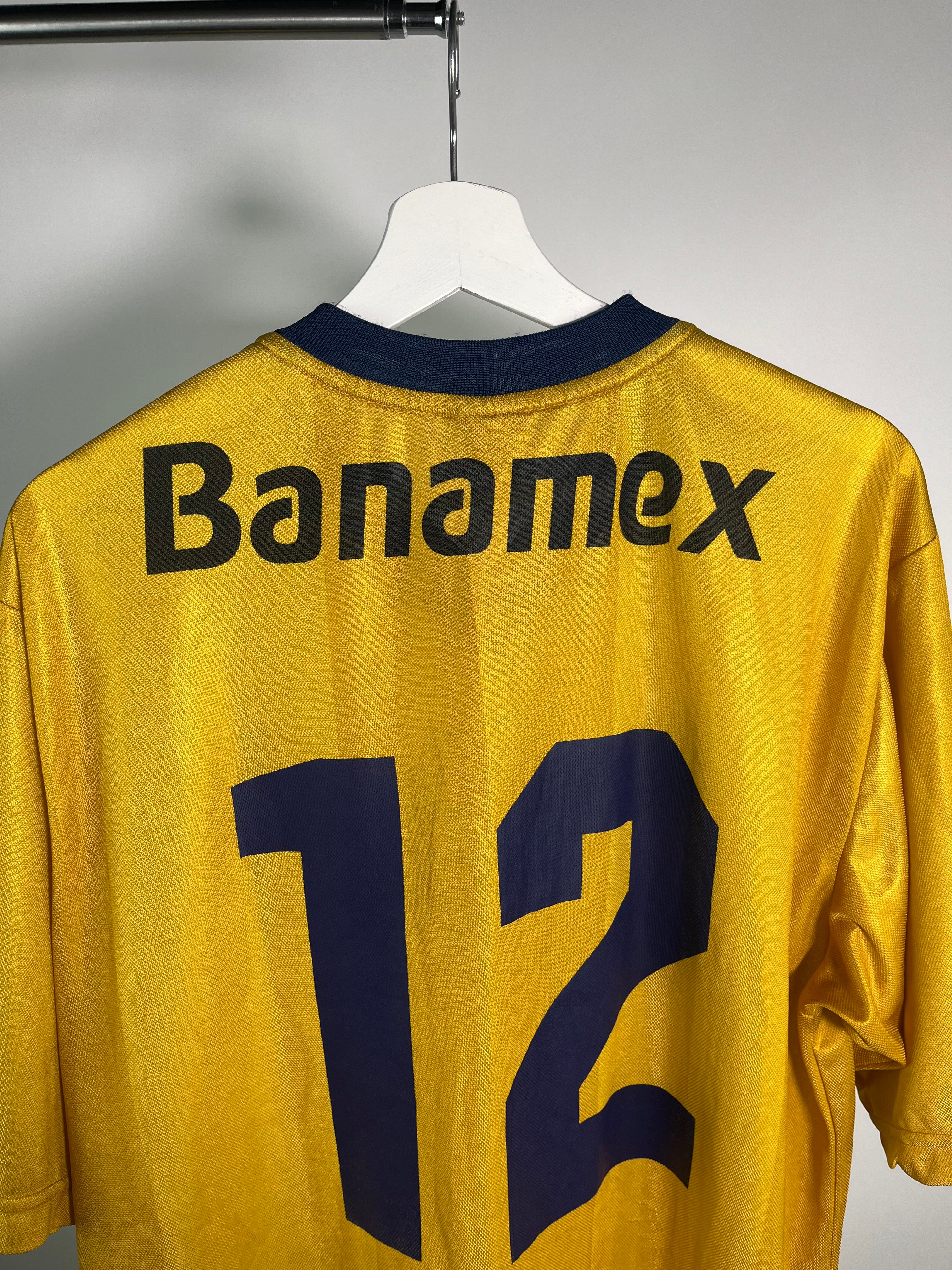Pumas 2000-01 Special