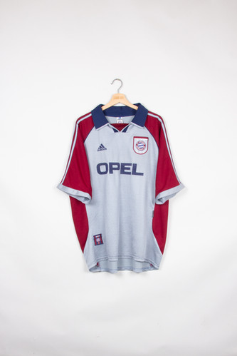 FC Bayern 1998-99 Third