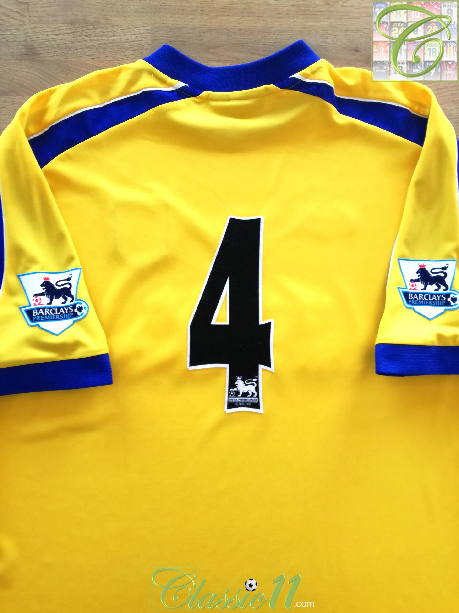 Southampton 2005-06 Away