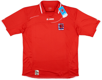Luxembourg 2010-11 Home
