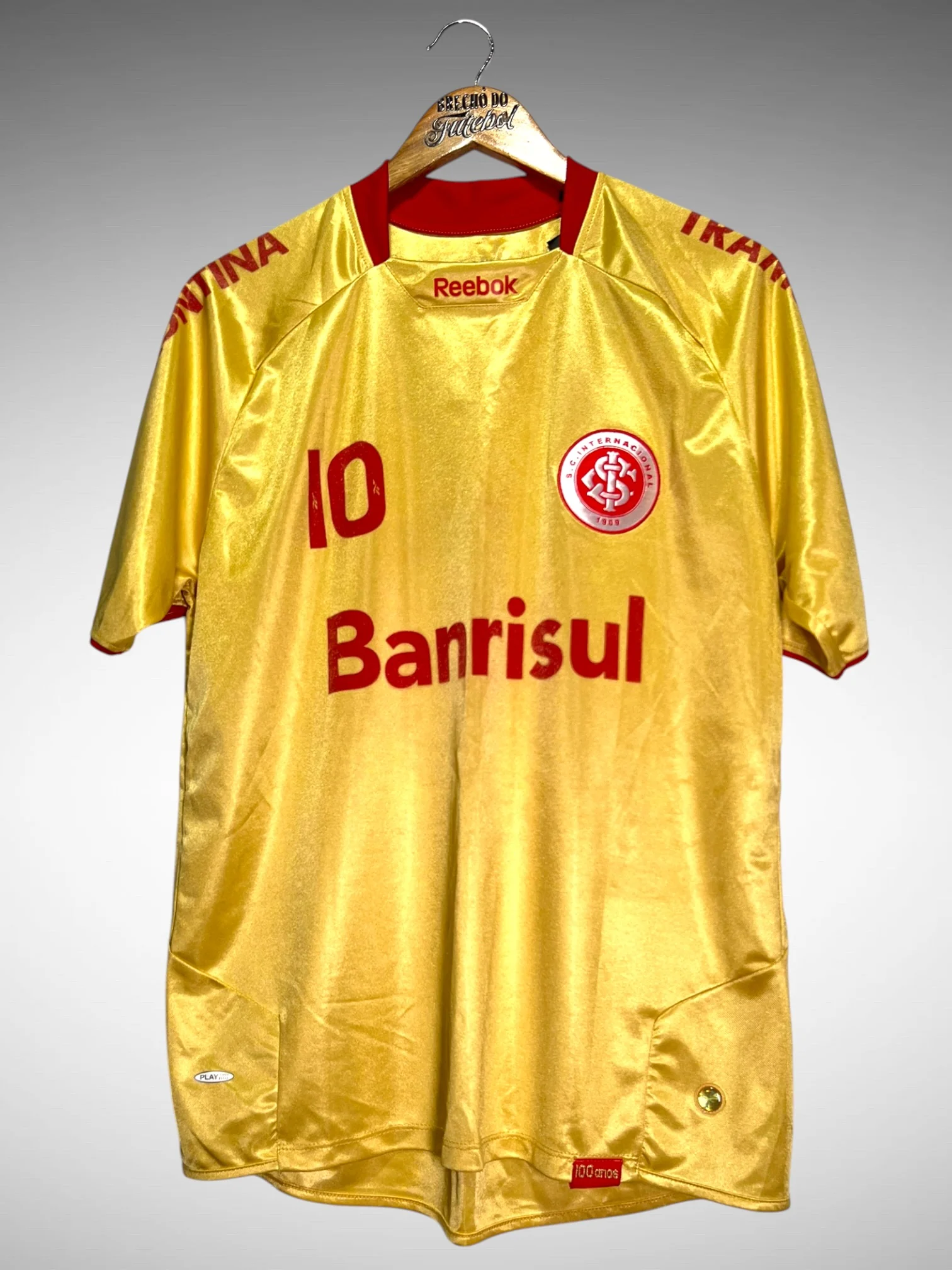 Internacional 2009 Third