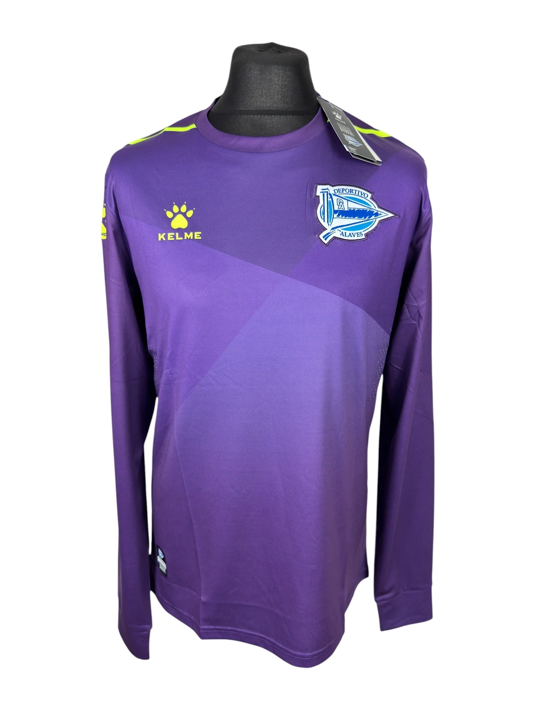Deportivo Alaves 2019-20 Gk