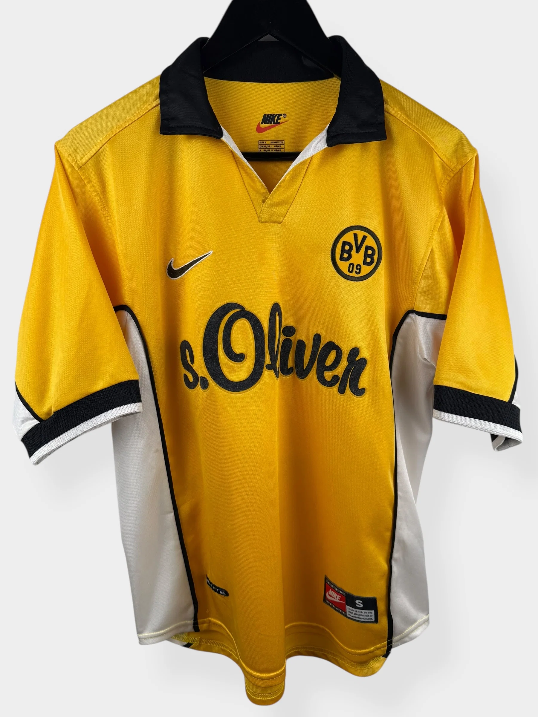 Borussia Dortmund 1999-00 Home