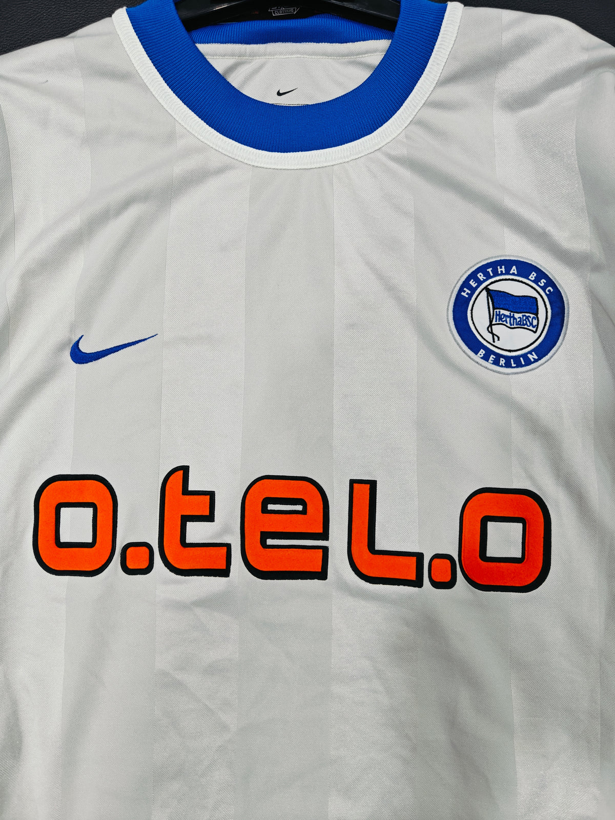 Hertha Bsc Berlin 2000-01 Away