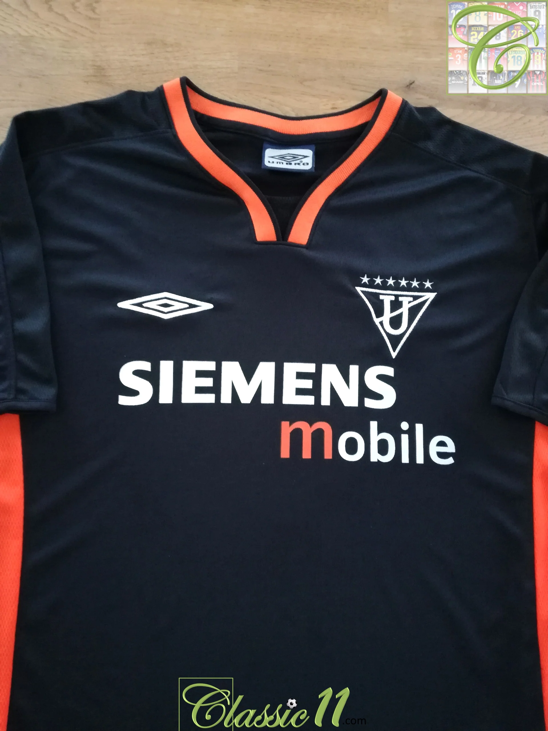 LDU Quito 2003 Third