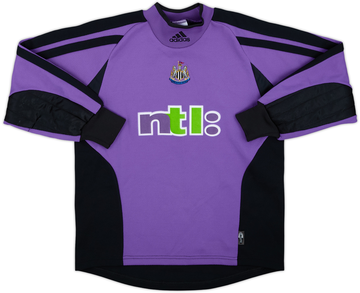 Newcastle 2001-02 Gk