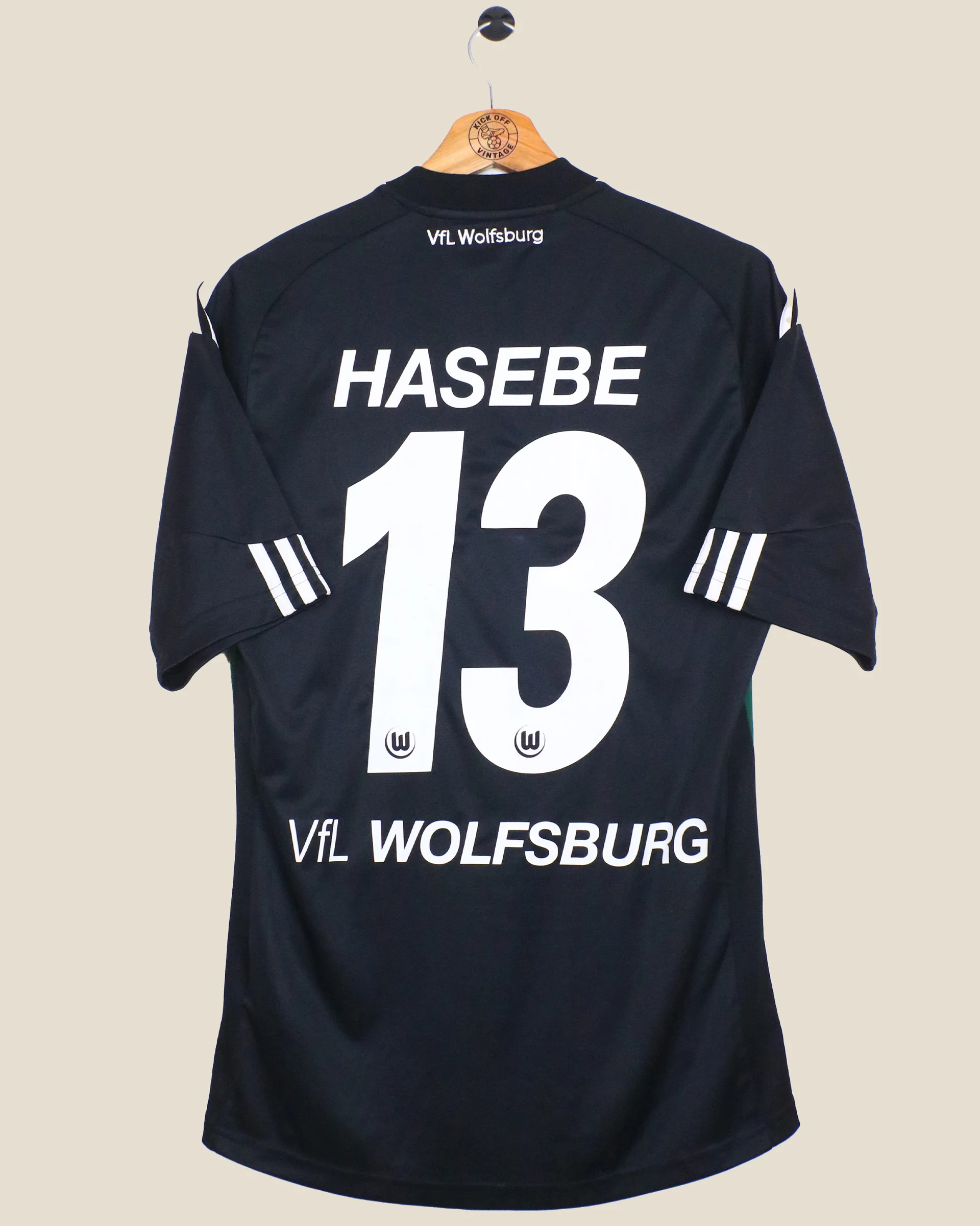 Wolfsburg 2010-11 Away