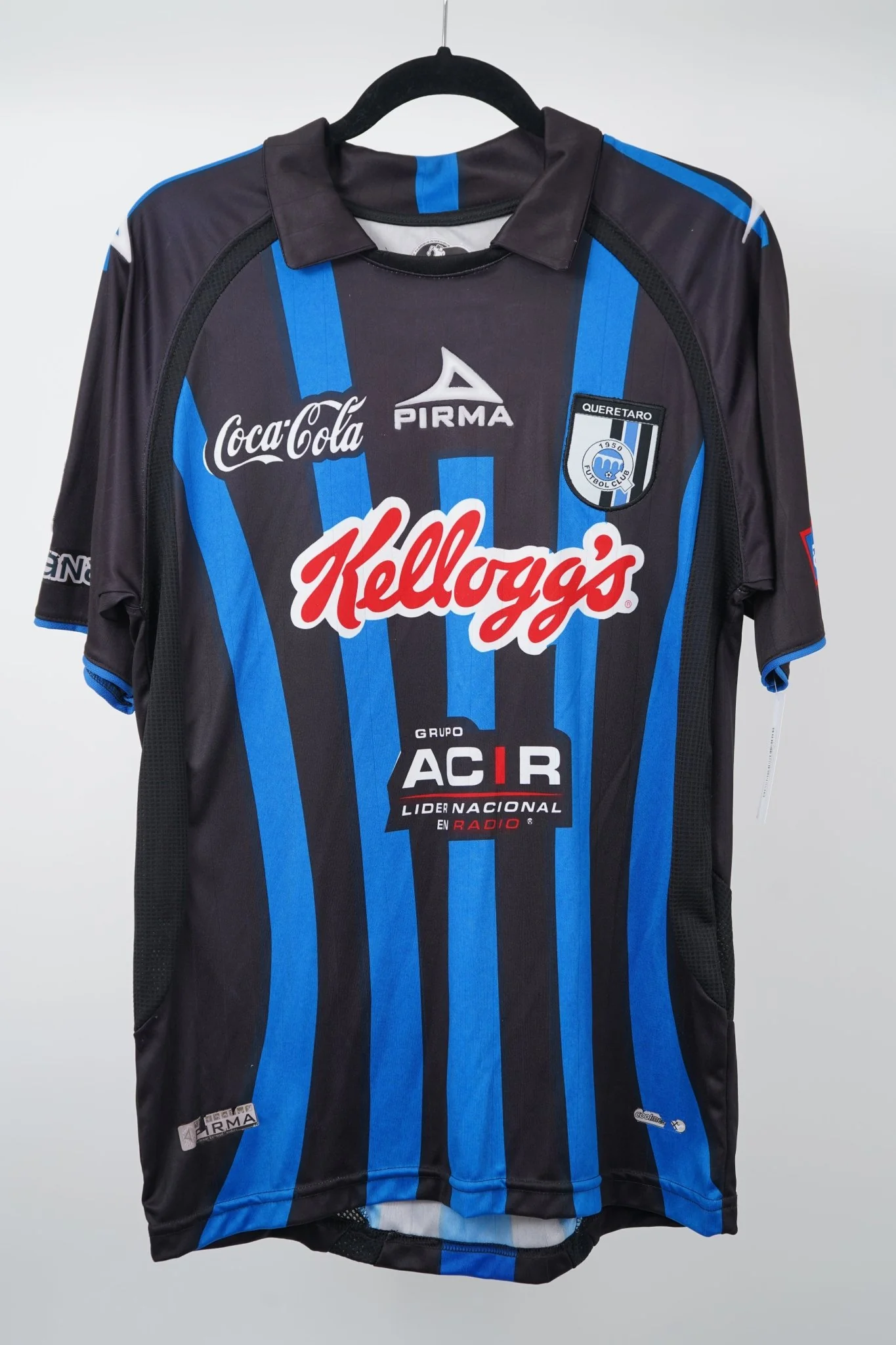 Queretaro 2009-10 Home