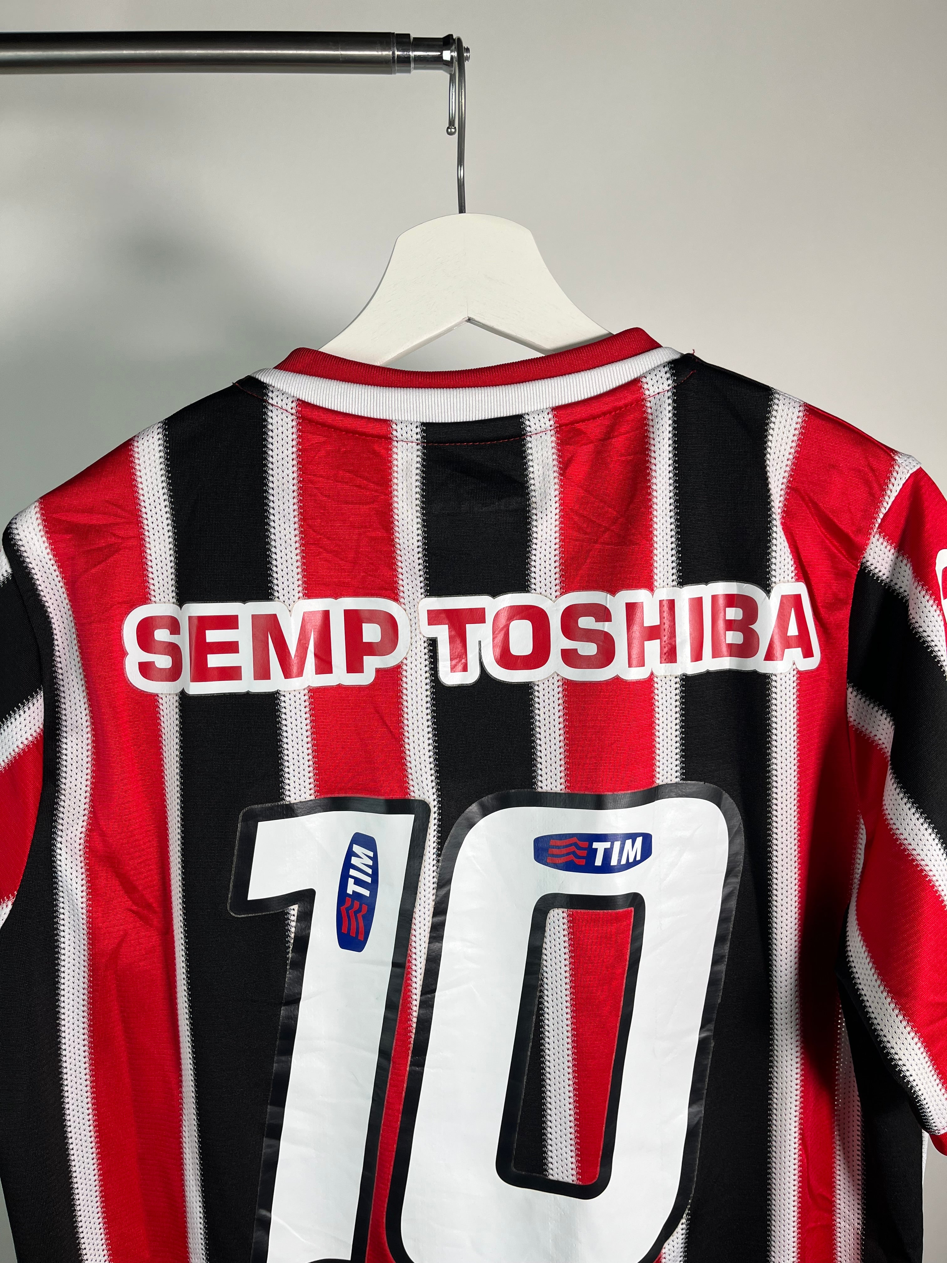 Sao Paulo 2014-15 Away