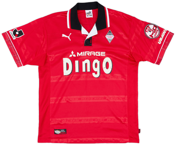 Urawa Red Diamonds 1999-00 Home