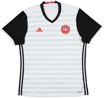 Denmark 2015-16 Away