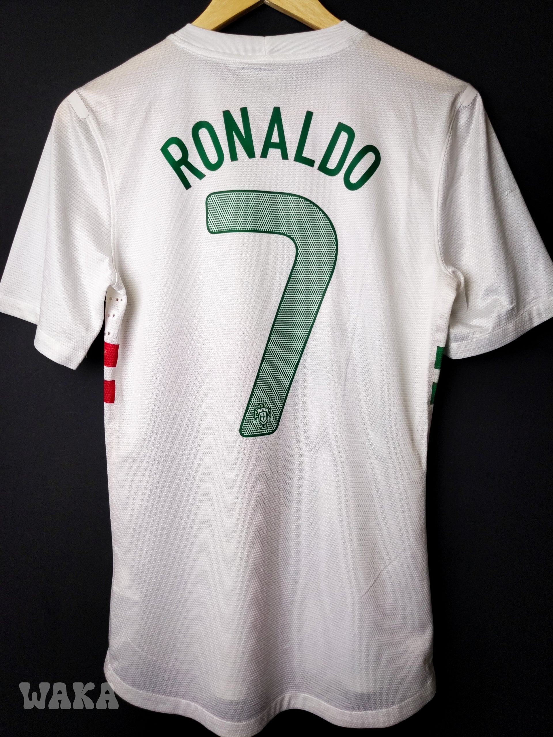 Portugal 2012 Away