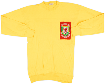 Wales 1970-71 Gk