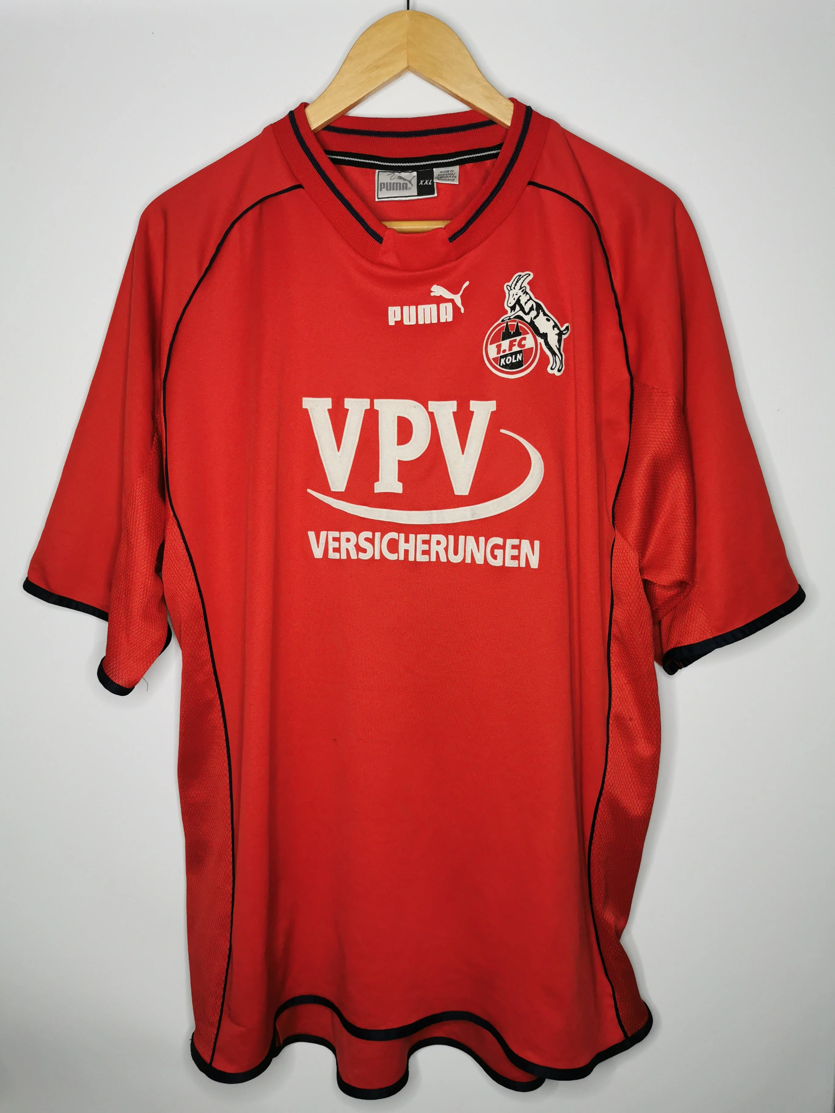 Colo Colo 2001 Home