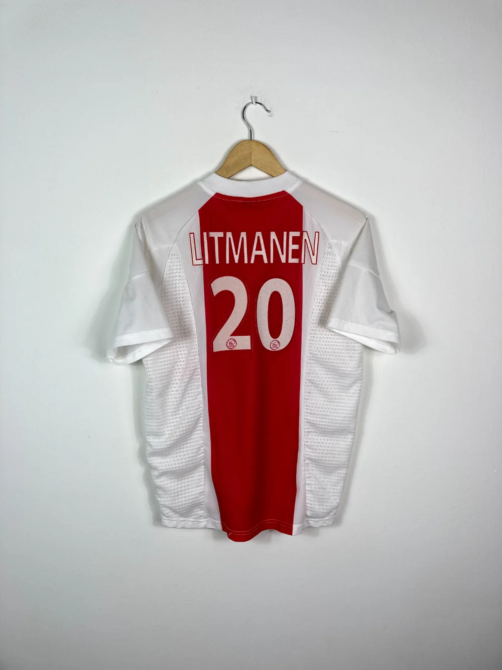 Ajax 2003-04 Home