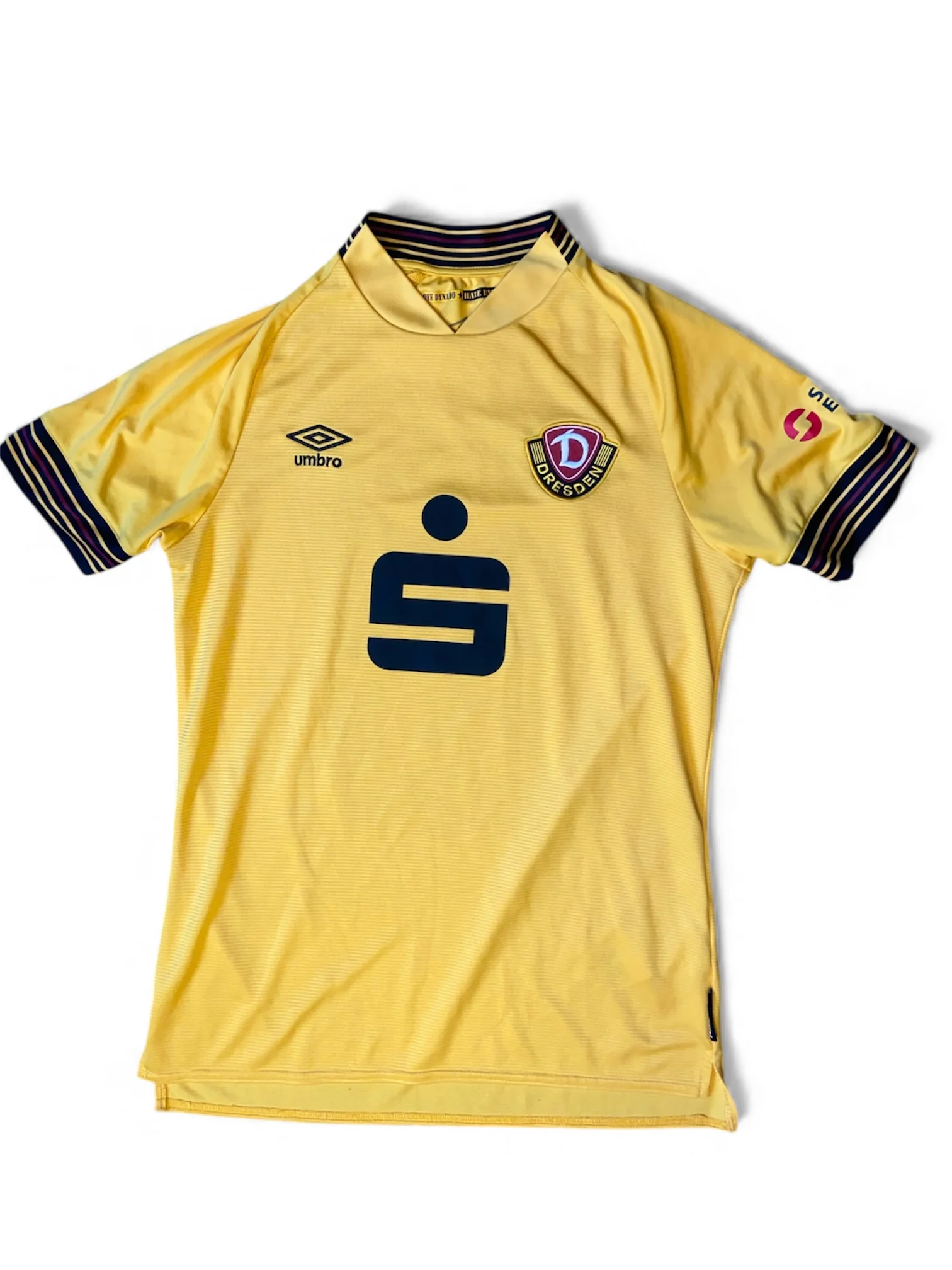 Dynamo Dresden 2022-23 Home
