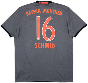 Bayern Munich 2016-17 Away