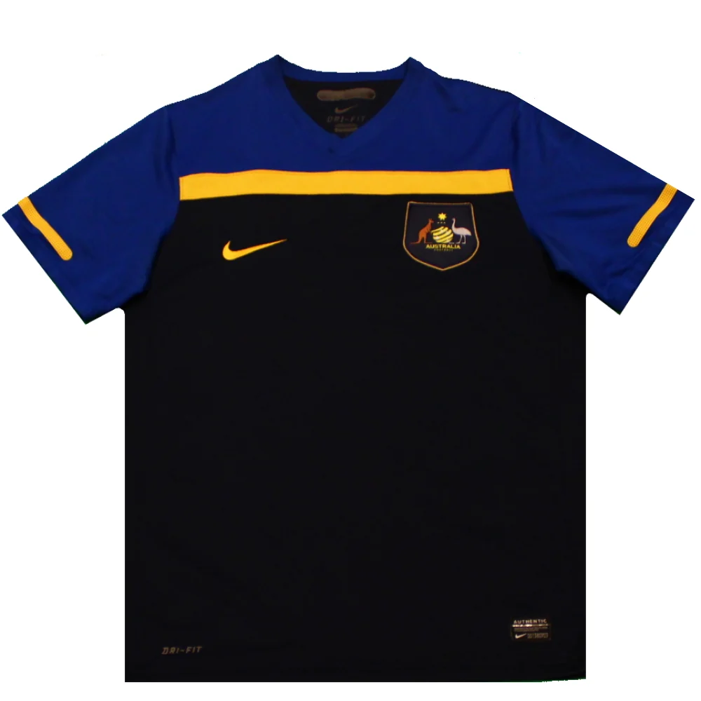 Australia 2010-12 Away
