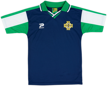 Northern Ireland 2000-01 Away