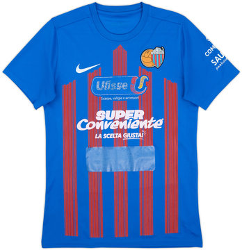 Brighton 2021-22 Home