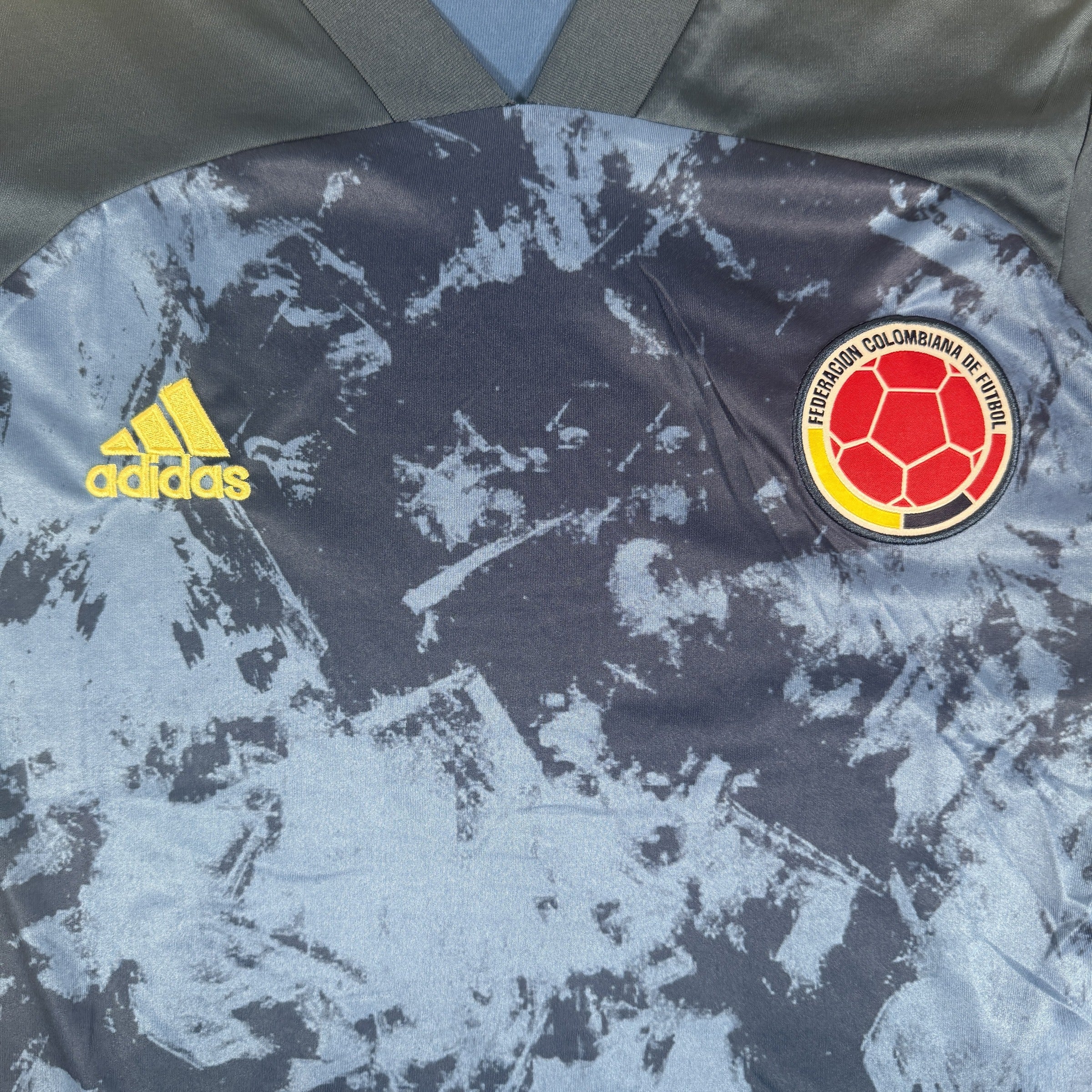 Colombia 2020-21 Away