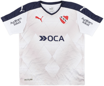 Independiente 2016-17 Third