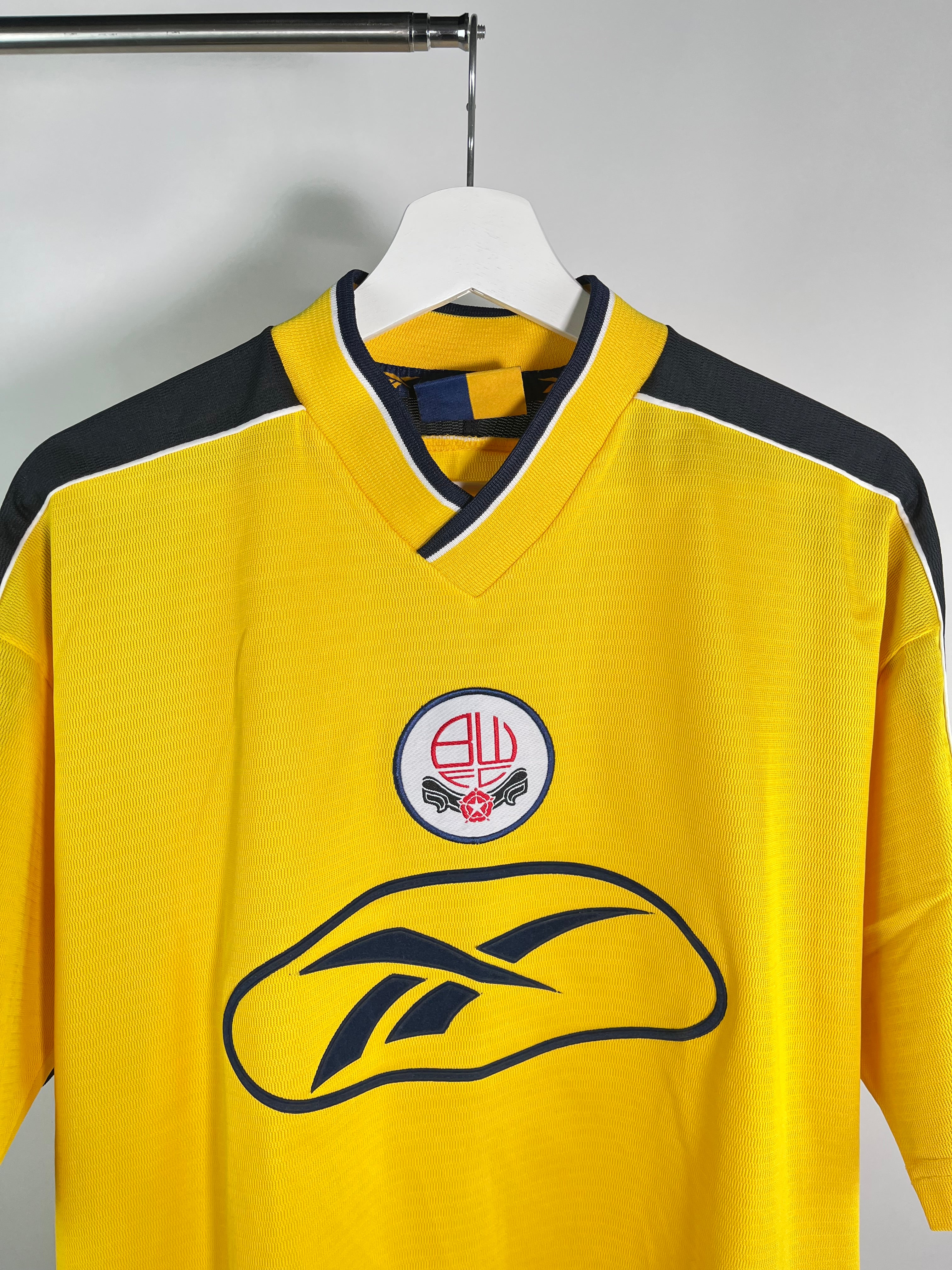 Bolton 1998-99 Away