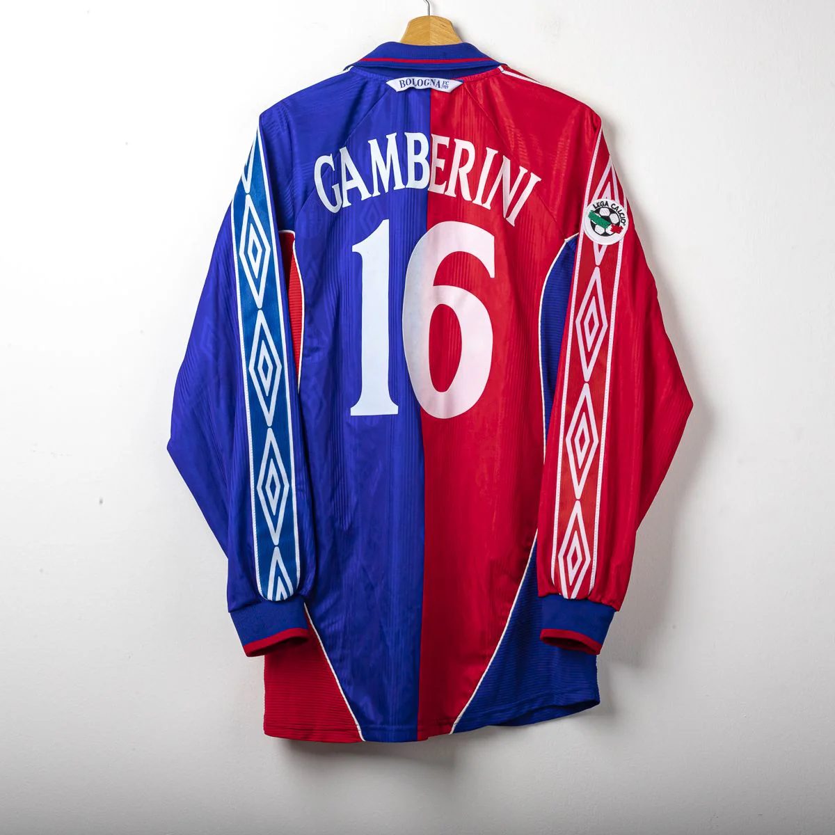 Bologna 2000-01 Home