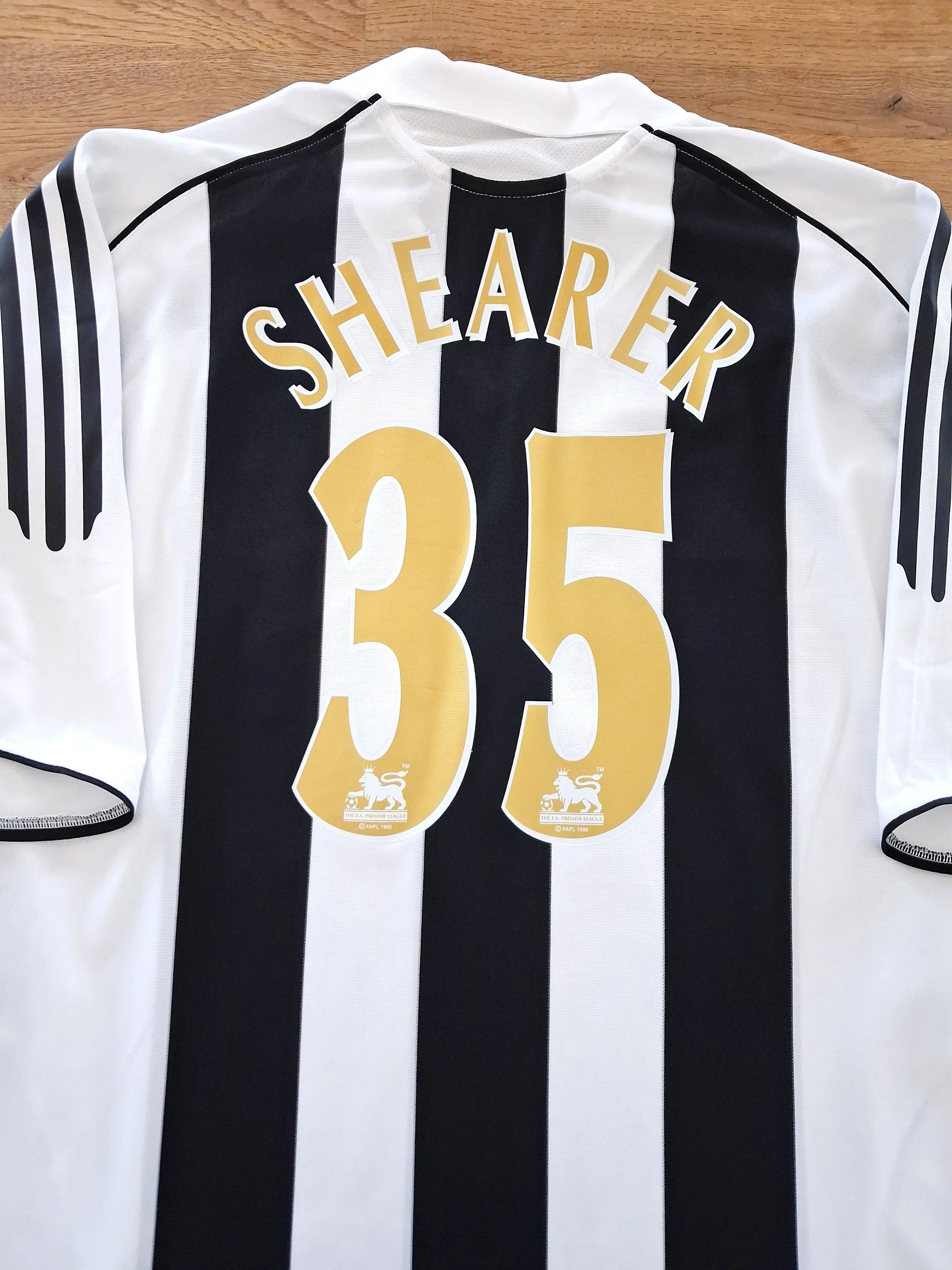 Newcastle United 2004-05 Home