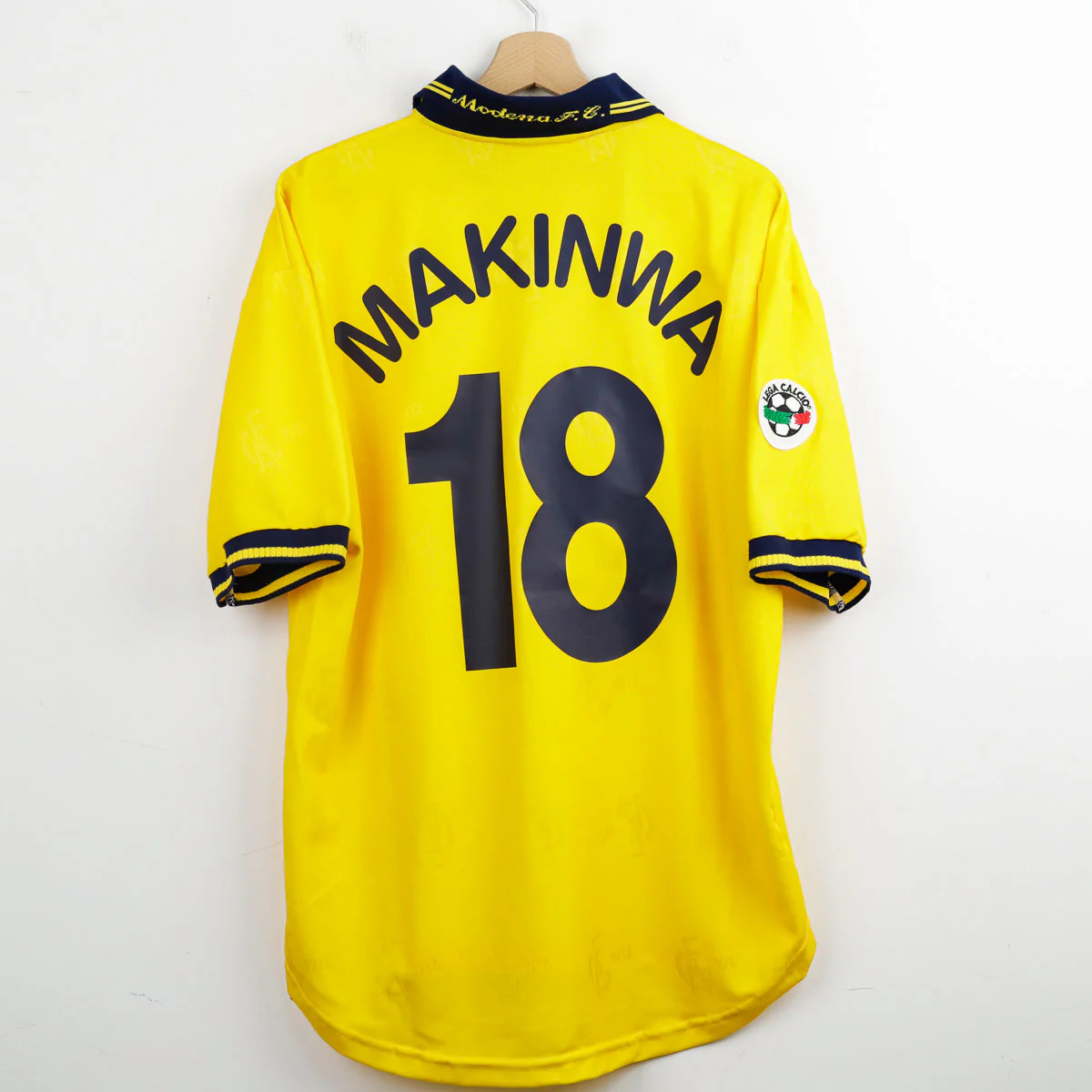 Modena 2003-04 Home