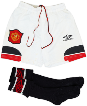 Manchester United 1997-98 Away