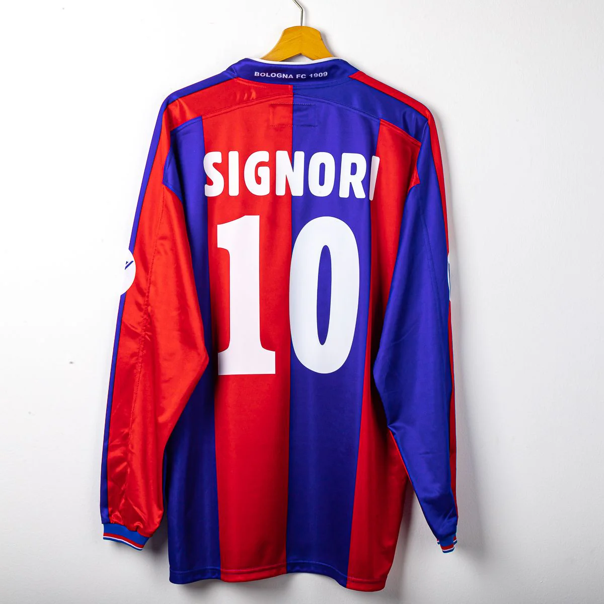 Bologna 2003-04 Home