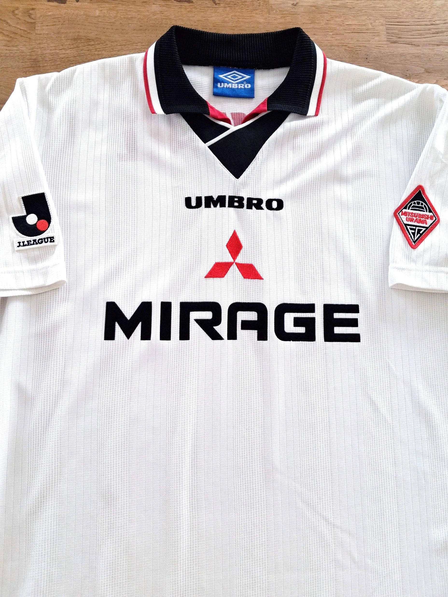 Urawa Red Diamonds 1997 Away