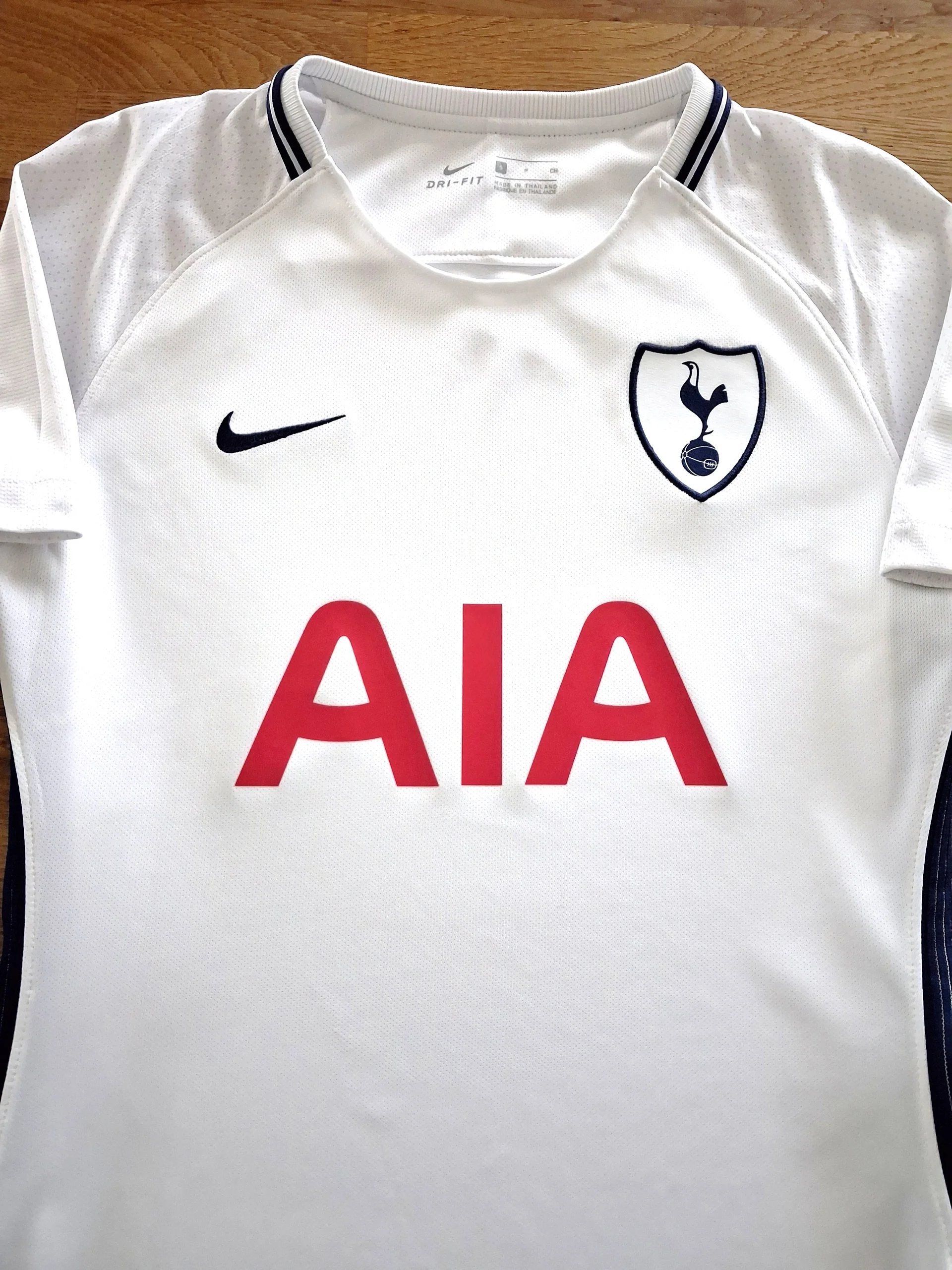 Tottenham Hotspur 2017-18 Home