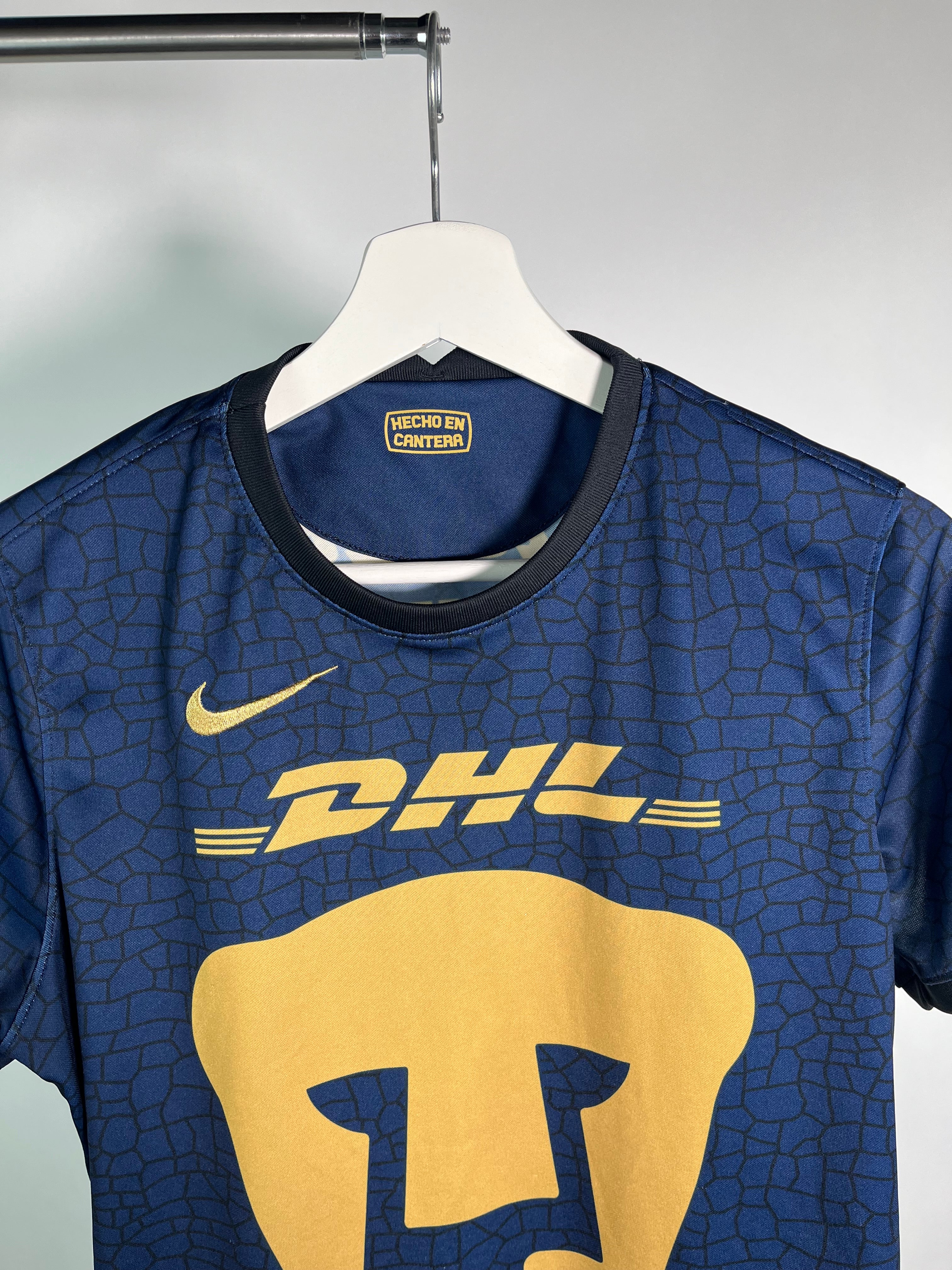 Pumas 2021-22 Away