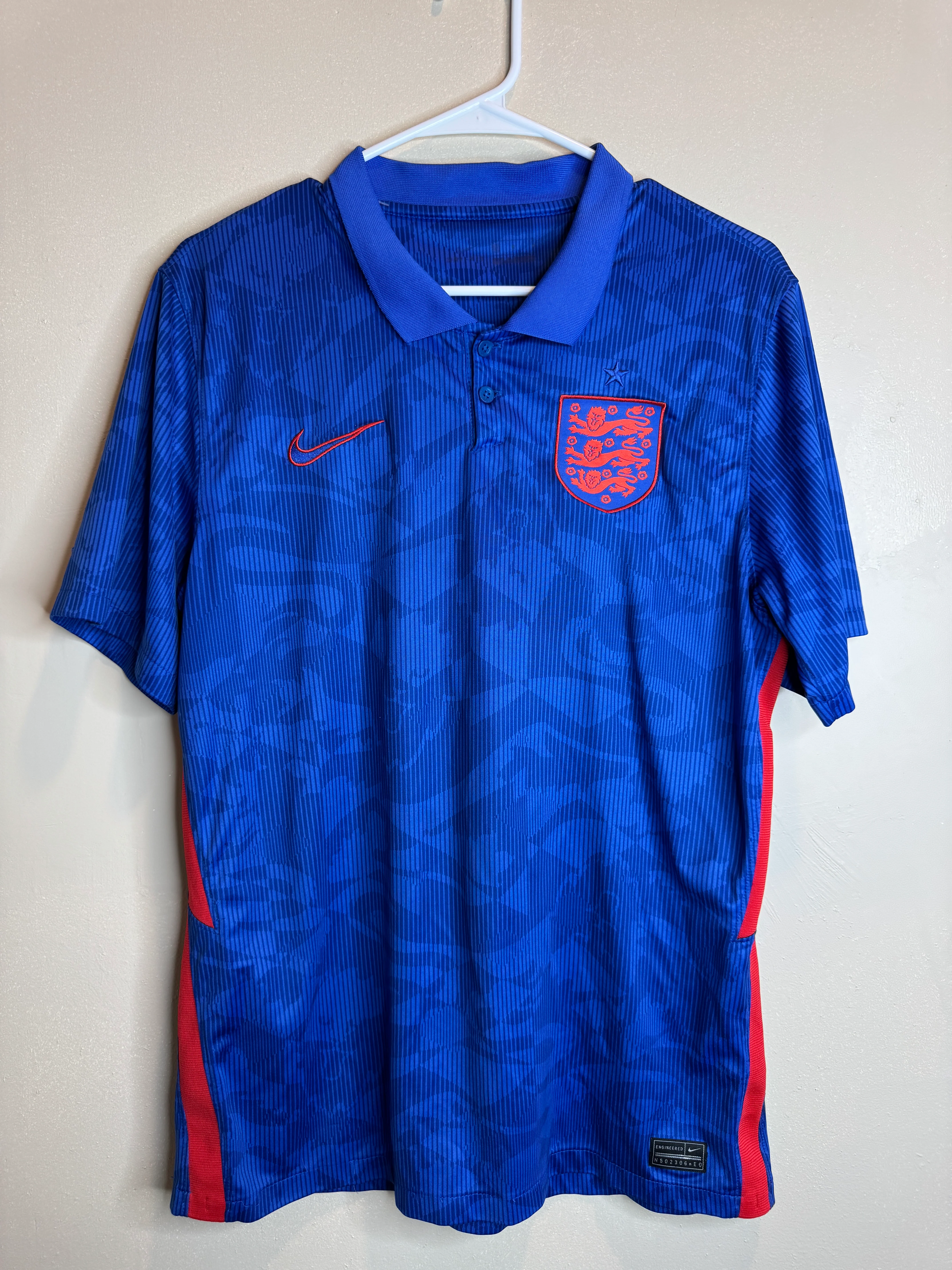 England 2021-22 Away