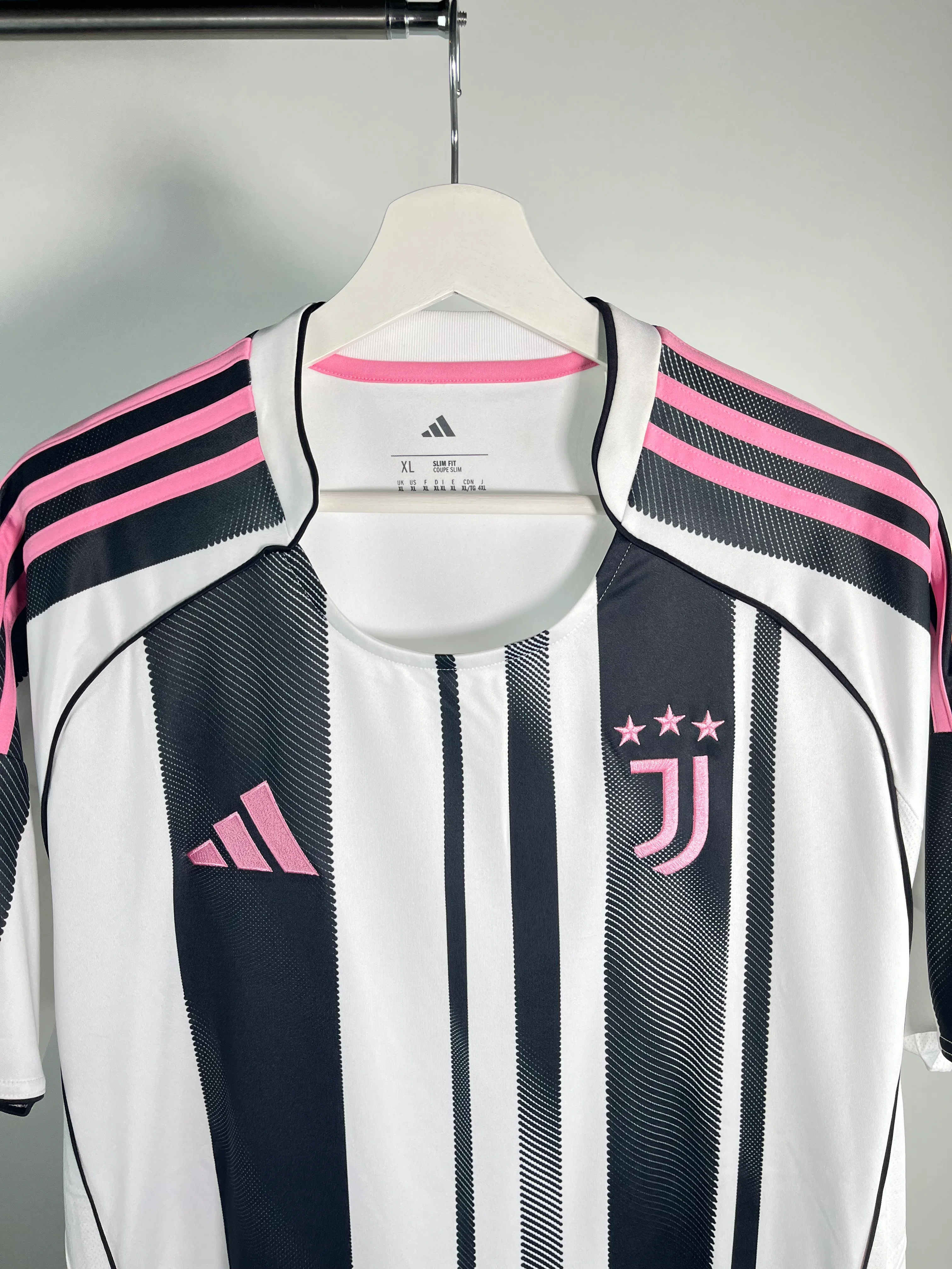 Juventus 2025-26 Home